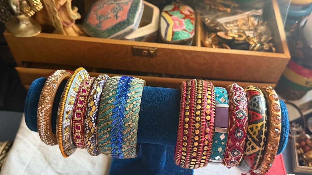 (10) Vintage Indian/Ethnic Bangles
